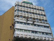 Keret építése és háló kihelyezése